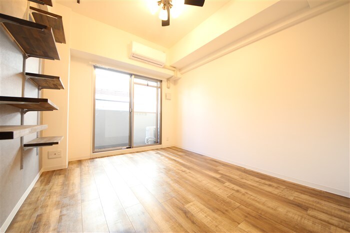 エスリード難波WESTの物件内観写真