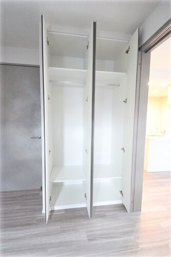 SK RESIDENCES SHINSAIBASHIの物件内観写真