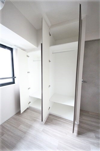 SK RESIDENCES SHINSAIBASHIの物件内観写真