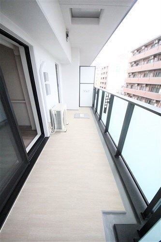 SK RESIDENCES SHINSAIBASHIの物件内観写真