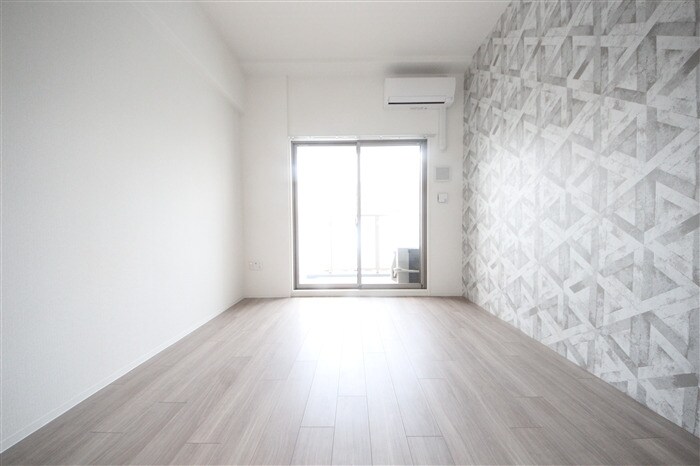 セレニテ福島プリエの物件内観写真