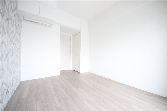 セレニテ福島プリエの物件内観写真