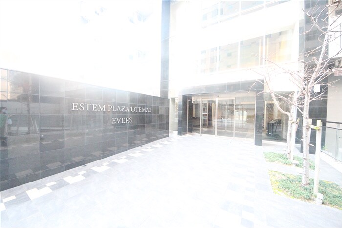 エステムプラザ大手前エヴァースの物件外観写真