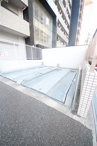 エステムプラザ大手前エヴァースの物件外観写真