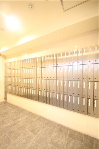 エステムプラザ大手前エヴァースの物件内観写真