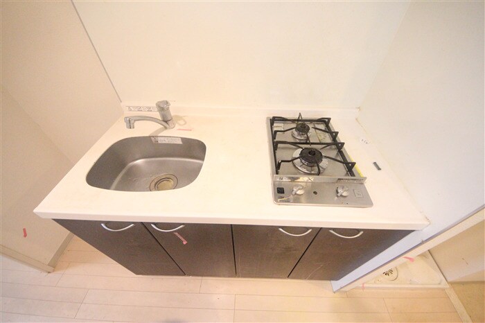 エステムプラザ大手前エヴァースの物件内観写真