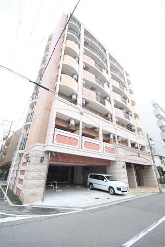 ラグゼ弁天町の物件外観写真