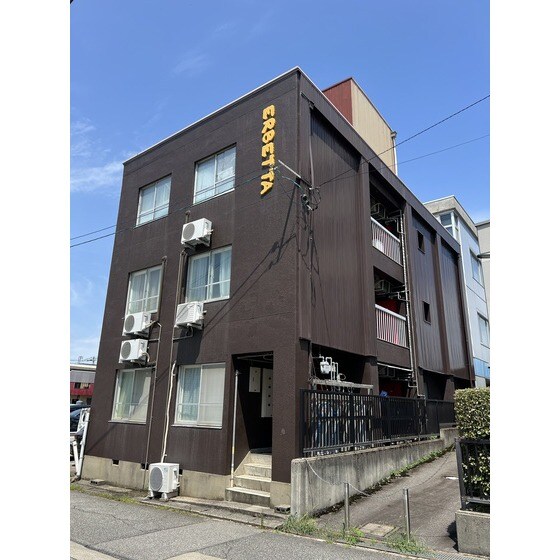 ERBETTAの物件外観写真