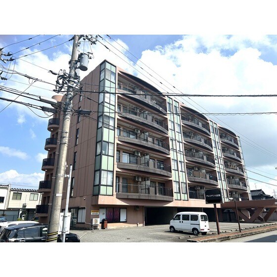 プレジデント高陽の物件外観写真