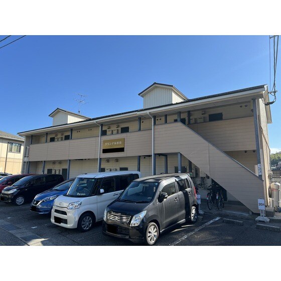 グリンデル杉谷の物件外観写真