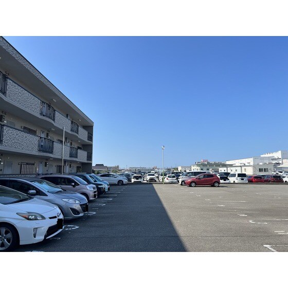 エステート新庄の物件外観写真