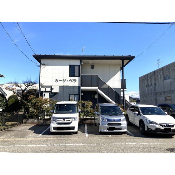 カーサ・ベラの物件外観写真