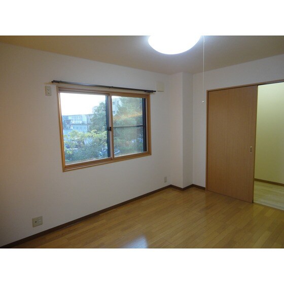 ルミエールの物件内観写真