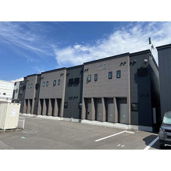 トマトハウス2の物件外観写真