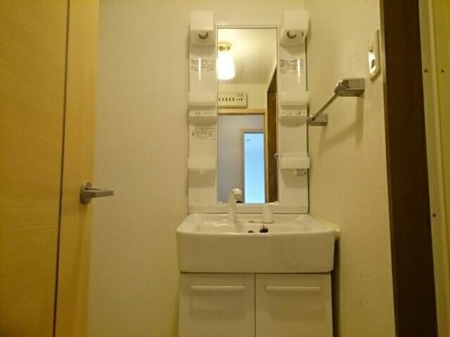 クラトンｅｙの物件内観写真