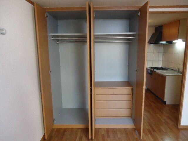 コンフォール白水の物件内観写真