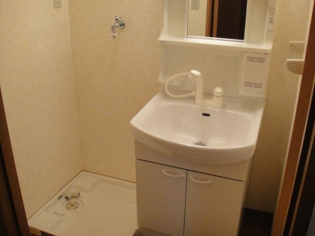 コンフォール白水の物件内観写真