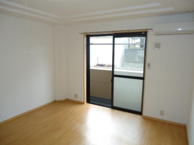 小野ロイヤルハイツの物件内観写真