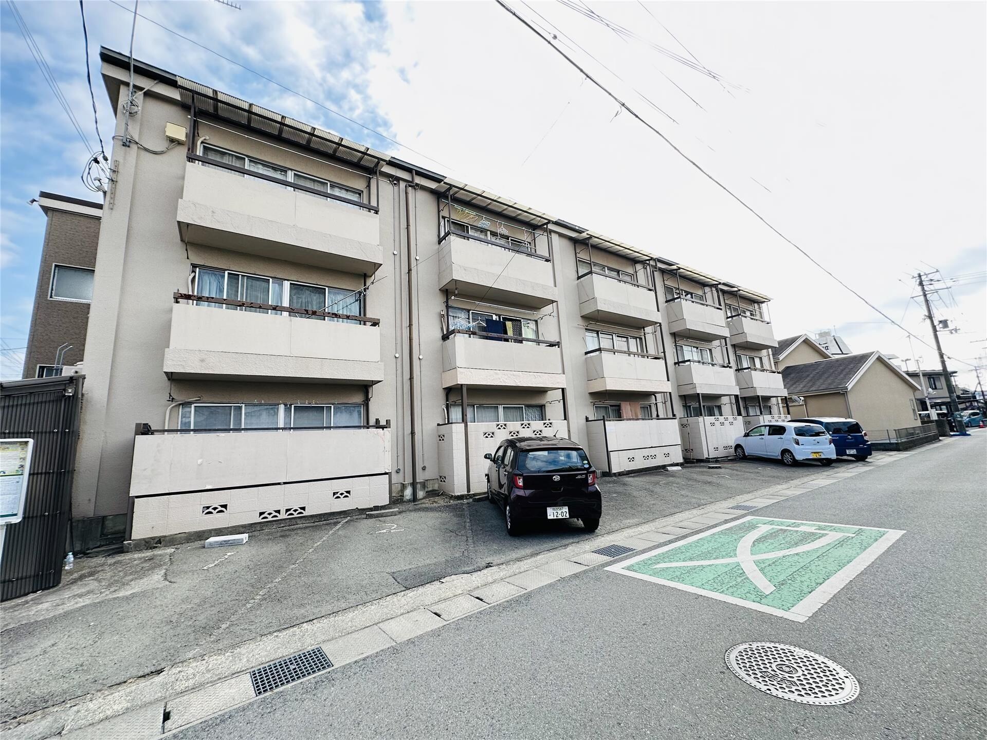 御立マンションの物件外観写真