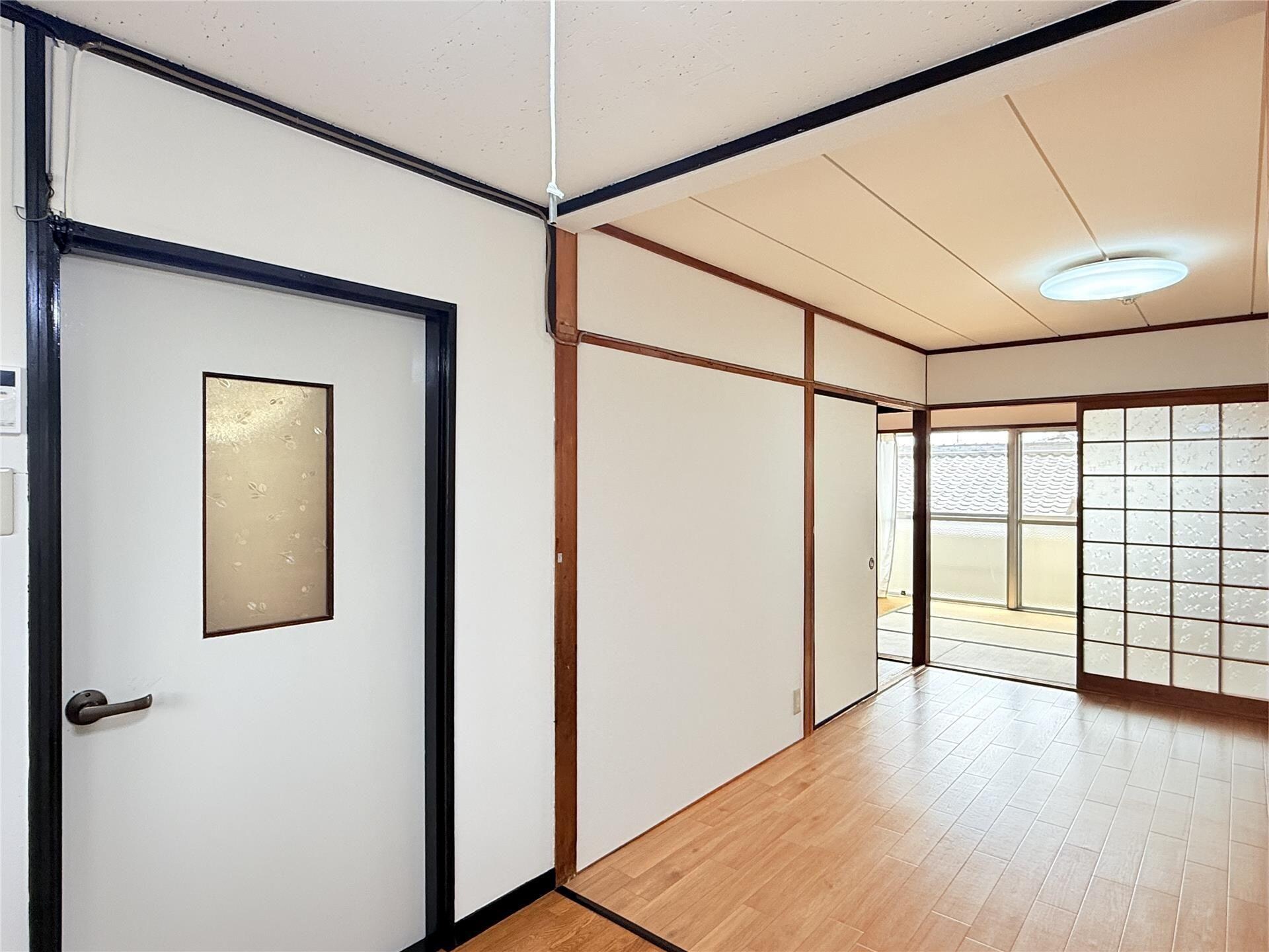 御立マンションの物件内観写真