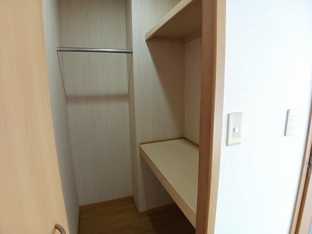 サニーレジデンスの物件内観写真