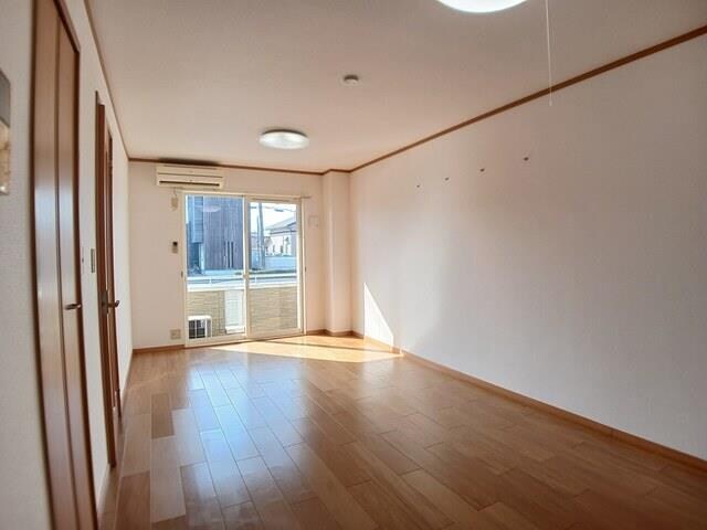 サニーレジデンスの物件内観写真