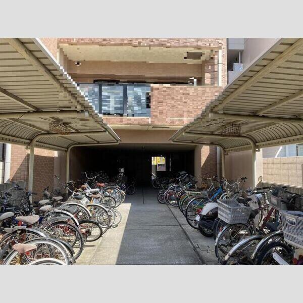 キャッスルコート飾磨の物件外観写真