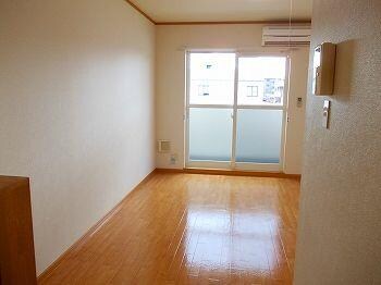 プリムローズの物件内観写真