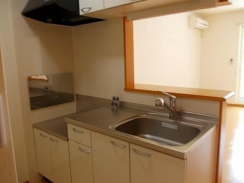 メゾン・カルムIの物件内観写真