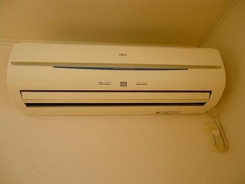 メゾン・カルムIの物件内観写真