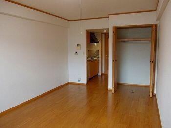 ジュネス・アビタシオンの物件内観写真