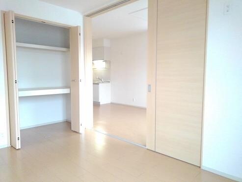 モンシェリー御立Ａの物件内観写真