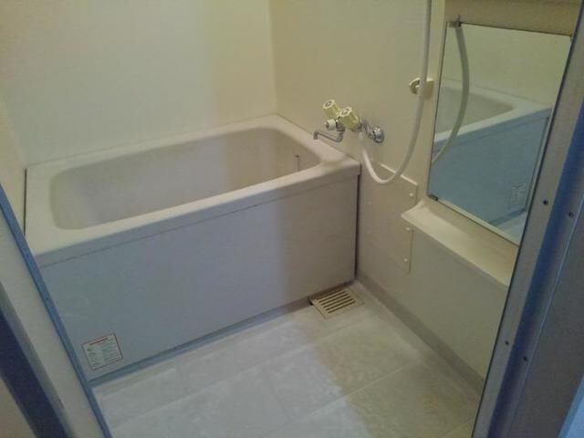 ブルースカイ今宿の物件内観写真