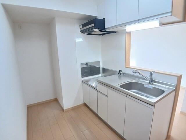 ポエム・ひまわりの物件内観写真