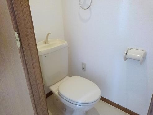 クレストヨコセキの物件内観写真