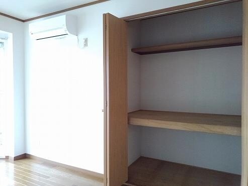 クレストヨコセキの物件内観写真