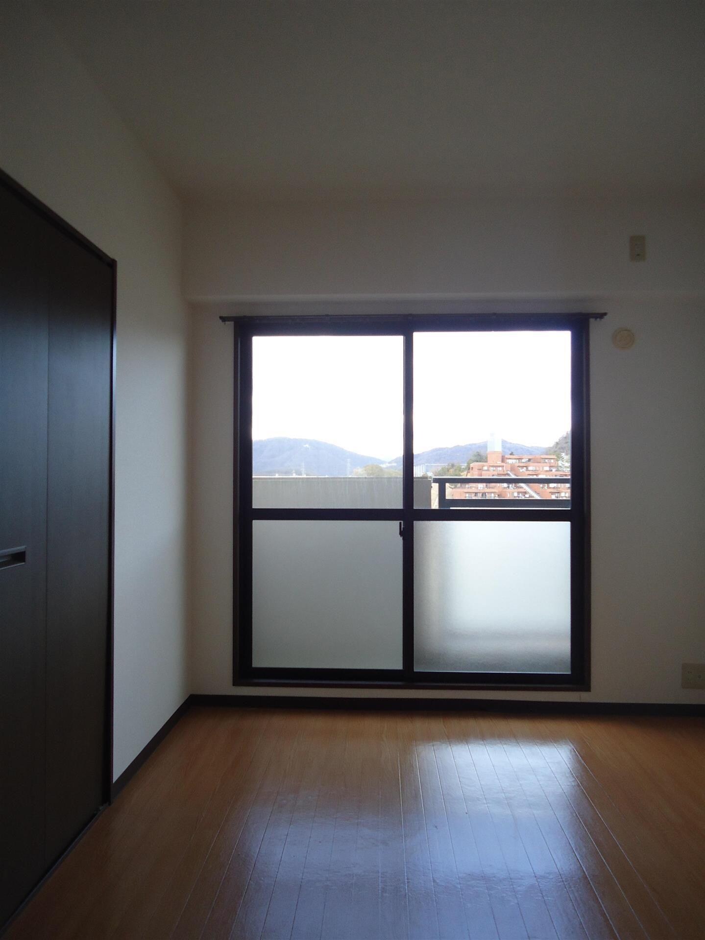 キャッスルコート東辻井の物件内観写真