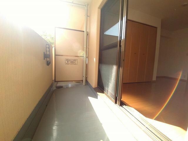 イースト・フィオーレの物件内観写真