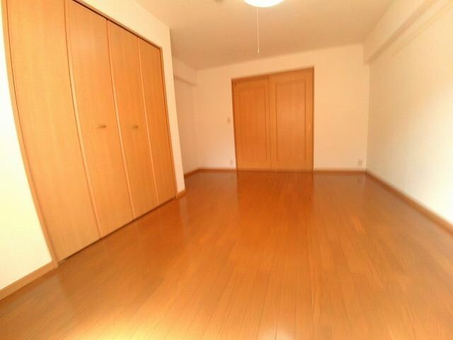 イースト・フィオーレの物件内観写真