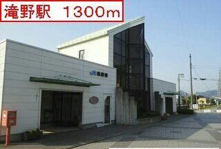 ミレニアム・カーサＡの物件内観写真