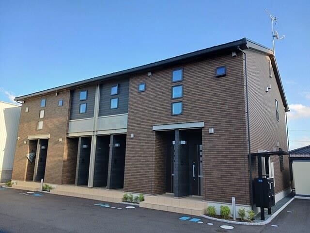 ルミエール　弥栄IIの物件外観写真