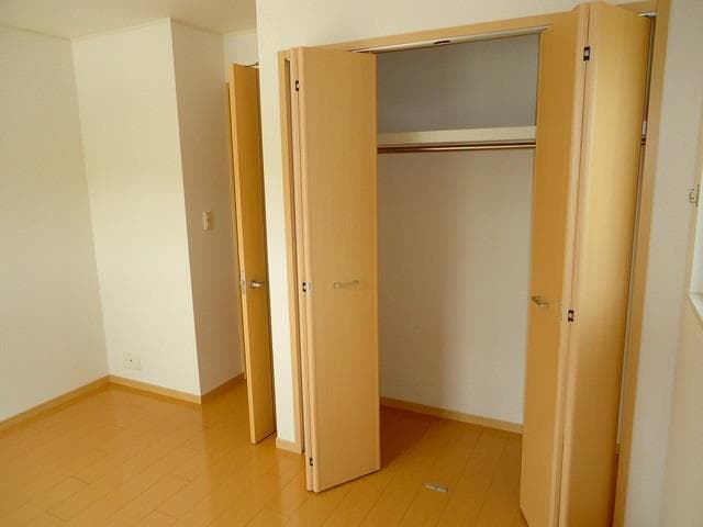 レーベン　スクエア　II号館の物件内観写真