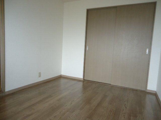 ミィーティアの物件内観写真