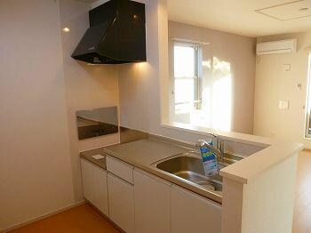 ラフレシールあぼしＤの物件内観写真