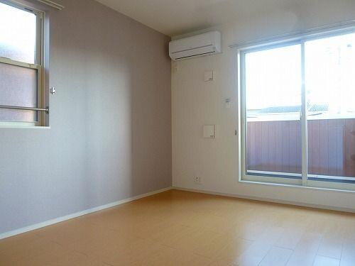 ラフレシールあぼしＤの物件内観写真