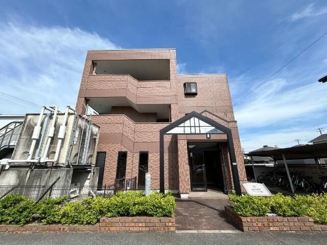 アベニール細江の物件外観写真