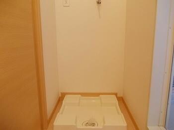 アイリスガーデンＢの物件内観写真