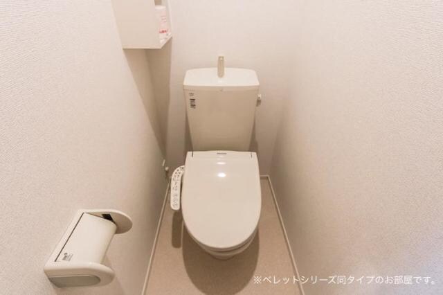 ラ・ポールIIの物件内観写真