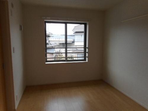 ラ・ポールIIの物件内観写真