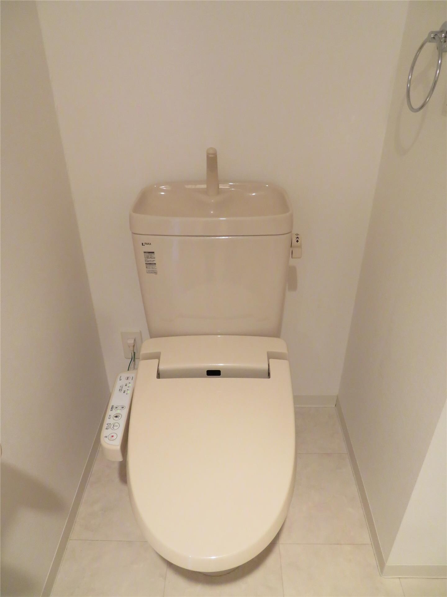 キャッスルコート西新町の物件内観写真